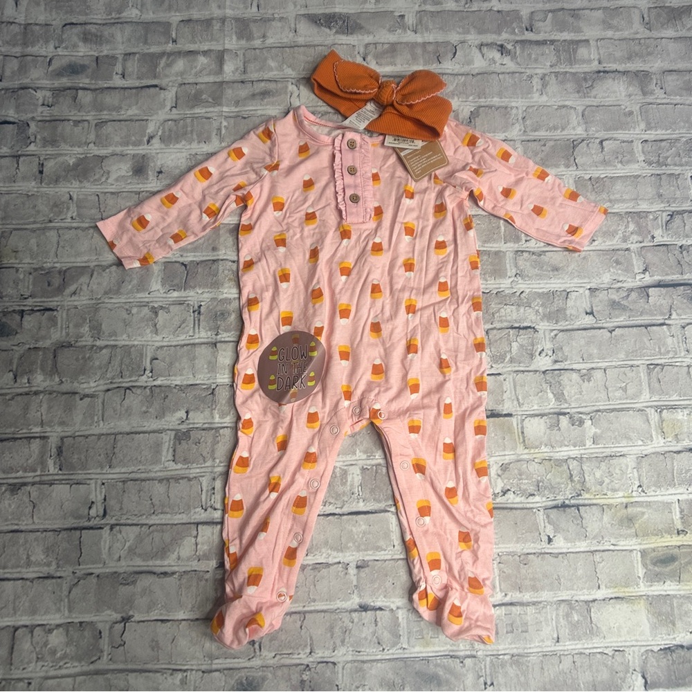 NWT Mud Pie Candy Corn Glow Sleeper And Headband Set Pink Orange Size 3-6 Months